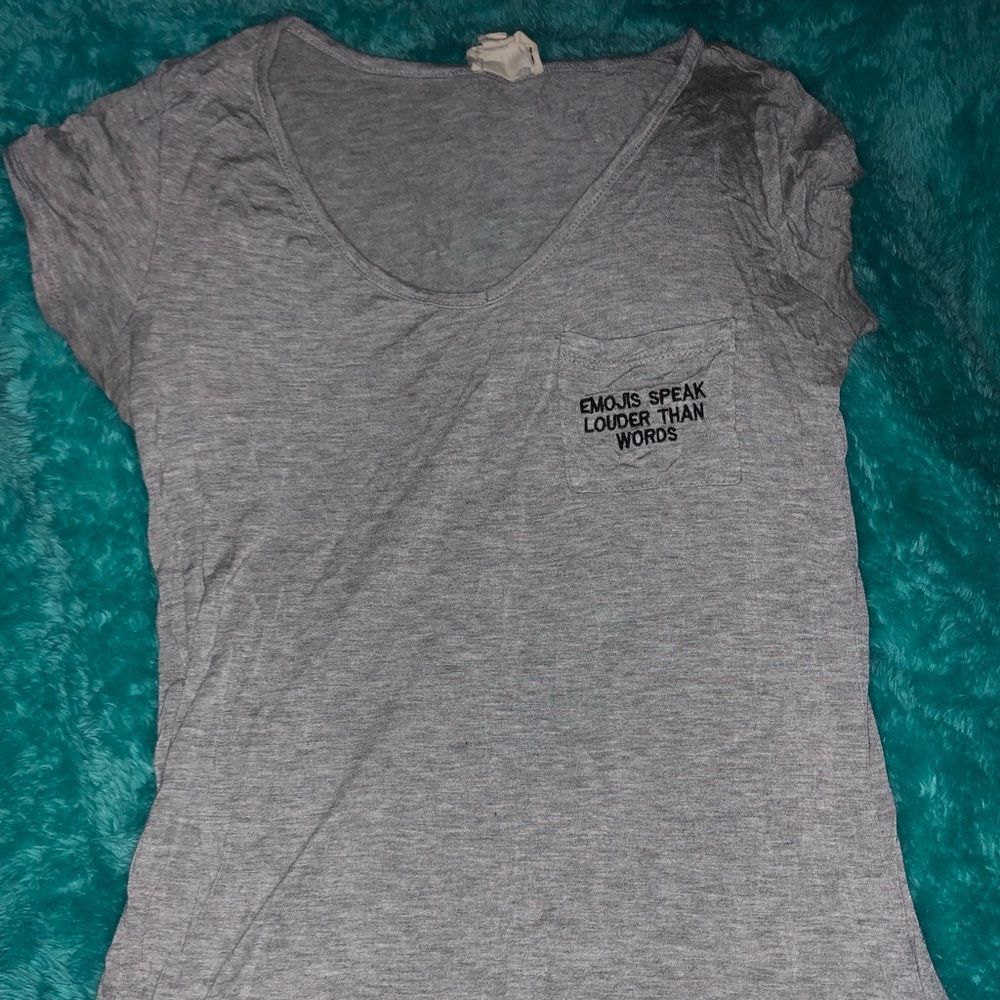 Graphic tee